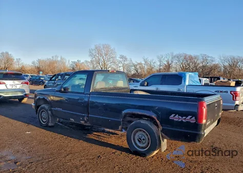 1995 GMC Sierra K1500 z USA, uszkodzony, nr VIN 1GTEK14K3SZ537011